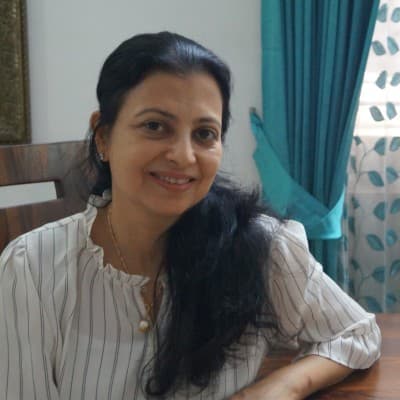 Dr. Neerja Agarwal, Co-Founder, CEO & Clinical Director